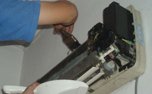 溫州瑞安專業(yè)清洗空調(diào)服務(wù)價(jià)格_下單有優(yōu)惠